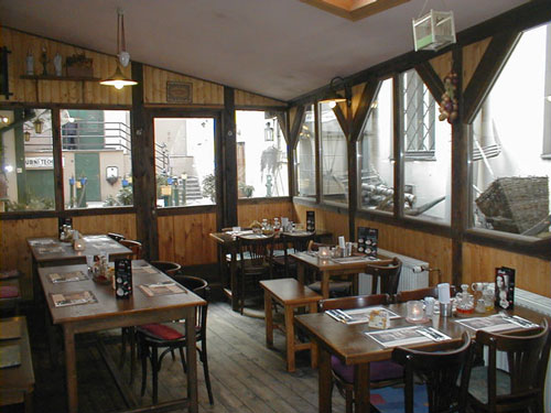 Pizzeria di Carlo I. - Giardino - Karlovo náměstí 557/30, 120 00 Praha 2
