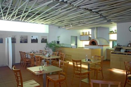 Pizzeria Metamorfozzi - Přátelství 1300/44, 104 00 Praha 22