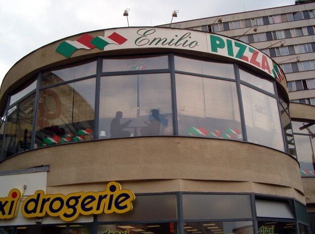 Pizza Emilio - Topolová 16, 106 00 Praha 10